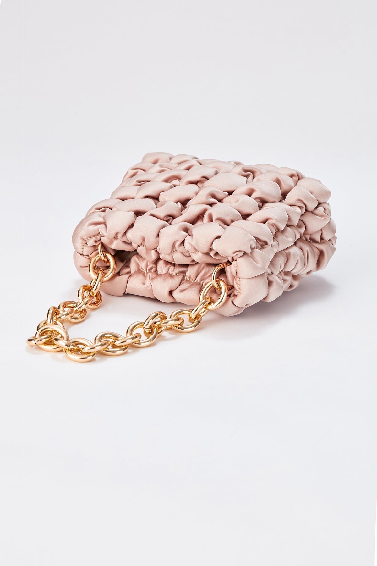 Handbag in Quilted Satin-Beige