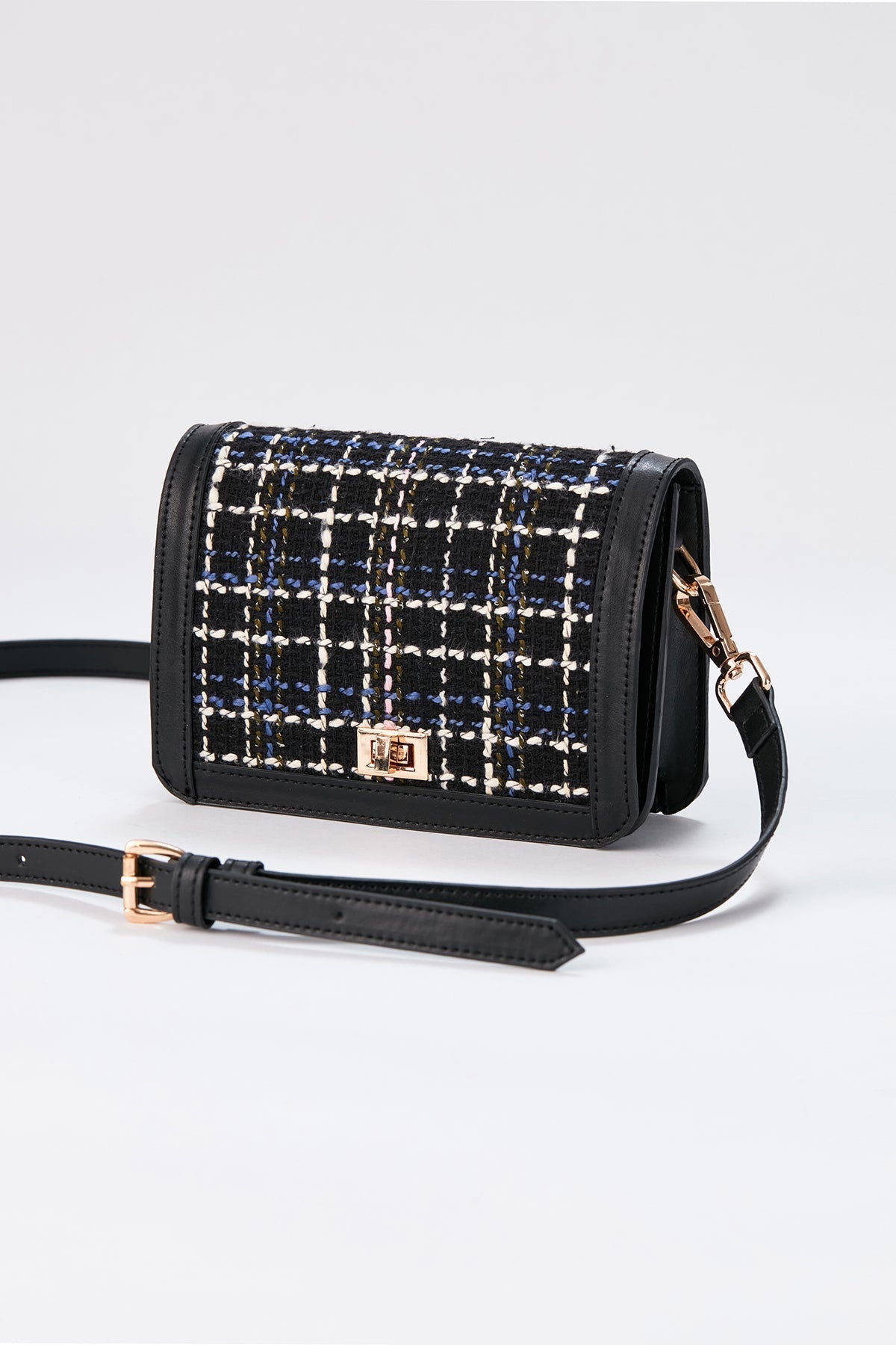 Tweeted Crossbody Bag-Black